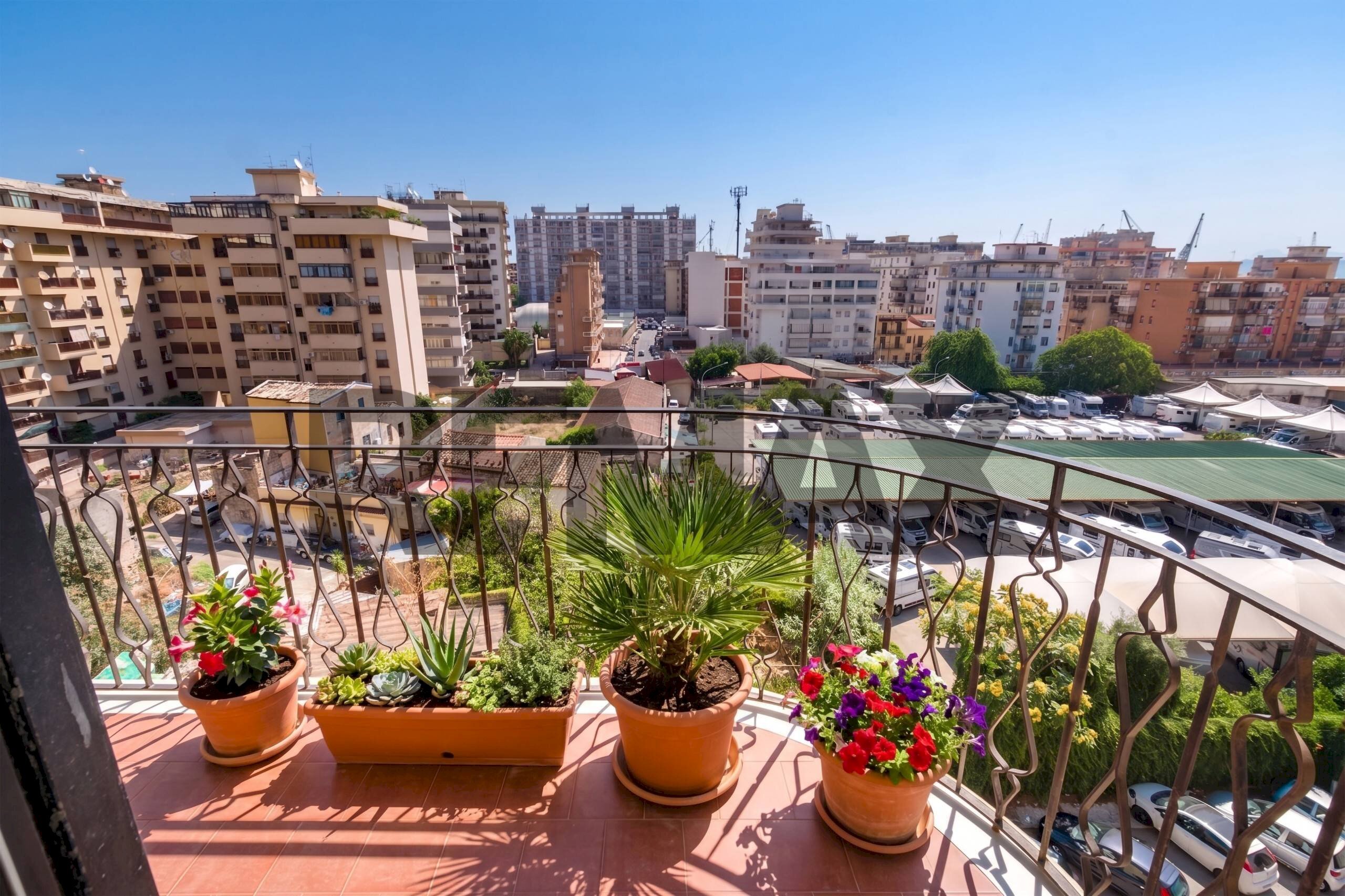 Balcone - Trilocale Via Ammiraglio Persano
44, Palermo - foto 2