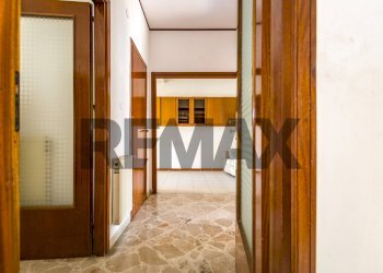 Hall / corridoio - Trilocale Via Ammiraglio Persano
44, Palermo - foto 13