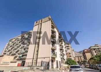 Edificio all\'aperto - Trilocale Via Ammiraglio Persano
44, Palermo - foto 29