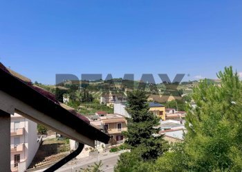 Edificio all\'aperto - Independent house Via G. Verga
 
snc, Salemi - photo 4
