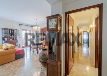 Sala da pranzo - Appartamento Piazza San Marino
 
2, Palermo - foto 30