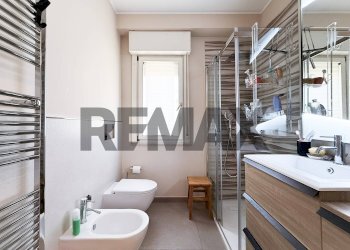 Bagno - Appartamento Via Del Bersagliere
 
77, Palermo - foto 5