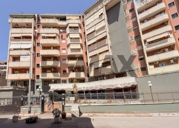 Edificio all\'aperto - Appartamento Via Del Bersagliere
 
77, Palermo - foto 10