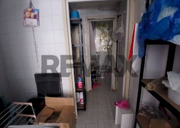 Dispensa di stoccaggio - Attività Commerciale Via Santi Giovanni E Paolo
139, Napoli - foto 15