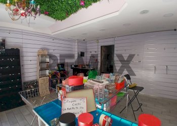 Terrazza - Attività Commerciale Via Santi Giovanni E Paolo
139, Napoli - foto 16