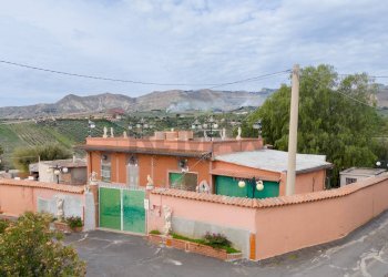 Casa all\'aperto - Rustico Contrada Coco Renaria
 
snc, Centuripe - foto 4