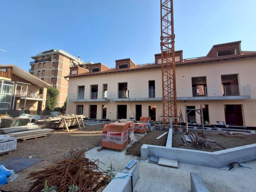 Villa Monza - photo 1