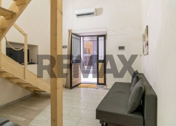 Soggiorno - One-room apartment Via Sottile
 
7, Catania - photo 2