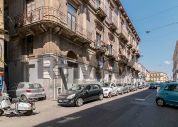 Edificio all\'aperto - One-room apartment Via Sottile
 
7, Catania - photo 20