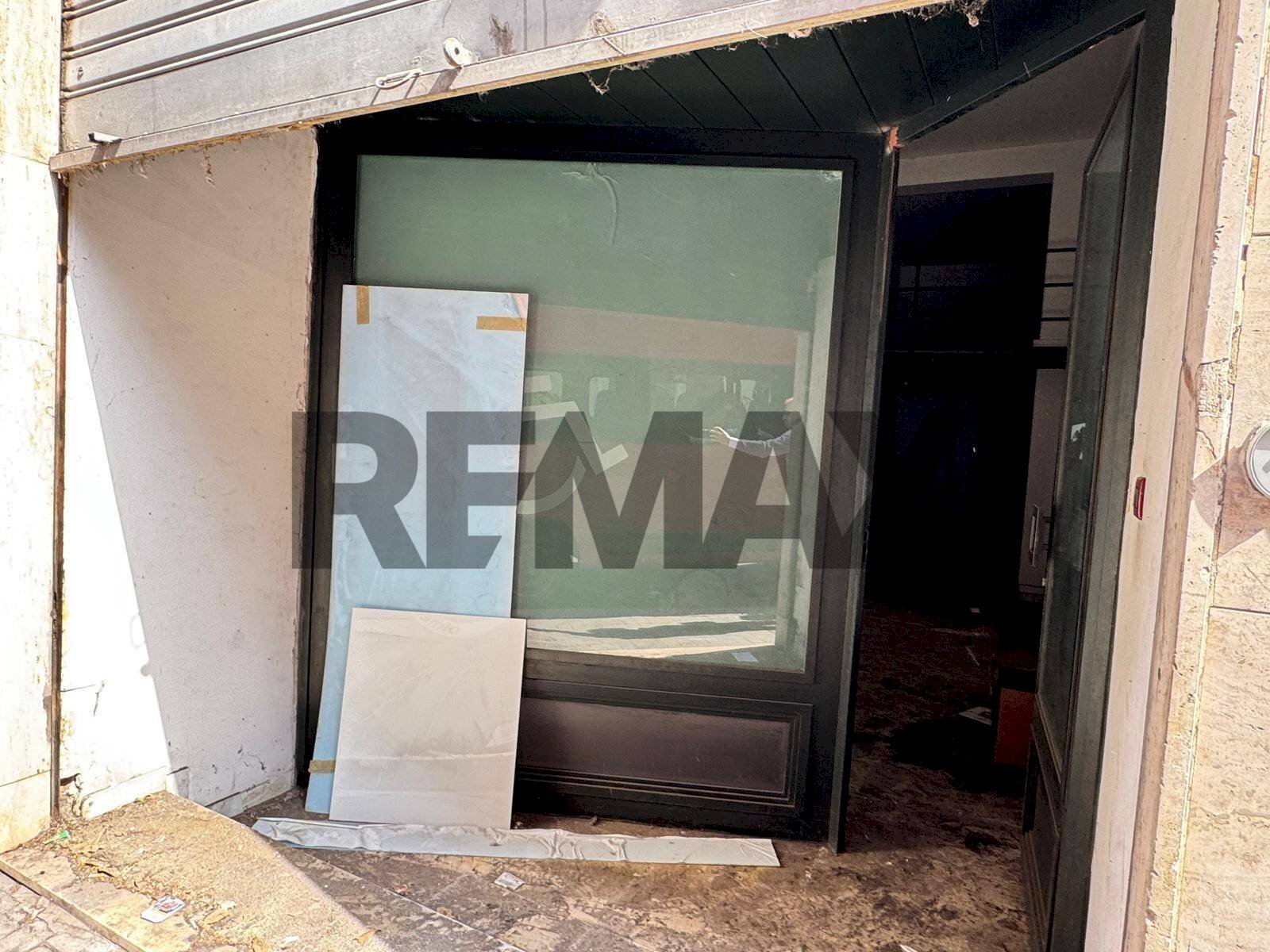 Terrazza - Commercial Premises Via Canfora
2/4, Catania - photo 2
