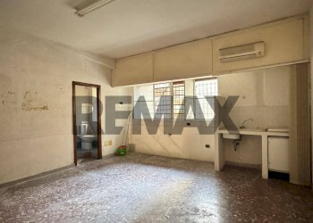 Stanza vuota - Commercial Premises Via Canfora
2/4, Catania - photo 12