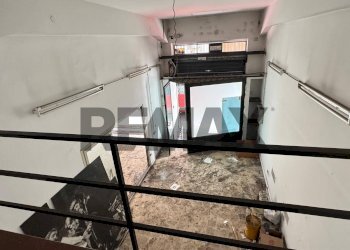 Scale - Commercial Premises Via Canfora
2/4, Catania - photo 14