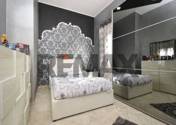 Camera / camera da letto - Casa indipendente Via Cordai
 
138, Catania - foto 6