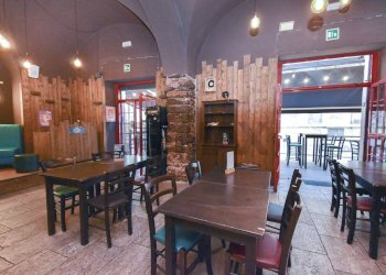 Sala da pranzo - Locale Commerciale Via Bicocca
18, Catania - foto 14