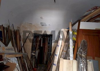 Dispensa di stoccaggio - Ufficio Via Callipoli
42, Giarre - foto 5