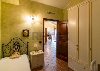 Camera / camera da letto - Villa Via Sant'Anna
 
snc, Belpasso - photo 33