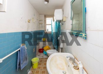 Bagno - Quadrilocale Via San Paolo
 
67, Catania - foto 6