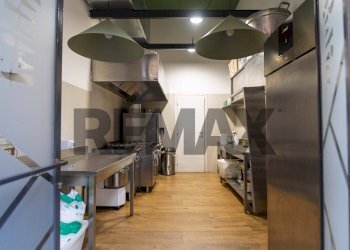 Cucina - Negozio Via Davì
 
18, Acireale - foto 3