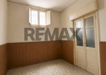 Stanza vuota - Laboratory Via Tomadio
11, Acireale - photo 7