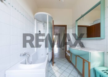 Bagno - Villa VIA SAN PANCRAZIO
75, Bucine - photo 14
