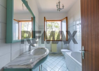 Bagno - Villa VIA SAN PANCRAZIO
75, Bucine - photo 15