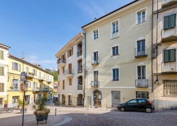 Apartment Piazza Gioberti, Ivrea - photo 1