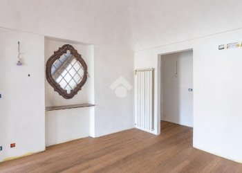 Apartment Piazza Gioberti, Ivrea - photo 8