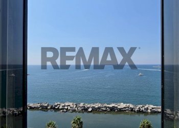 Vista dell\'acqua - Apartment Lungomare Trieste
 
112, Salerno - photo 5