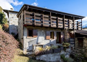Casa all\'aperto - Casa indipendente via Ca' Vervio
 
4, Montagna in Valtellina - foto 1
