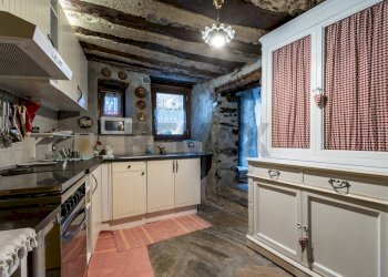 Cucina - Casa indipendente via Ca' Vervio
 
4, Montagna in Valtellina - foto 3