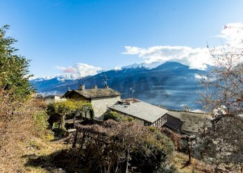 Vista delle montagne - Casa indipendente via Ca' Vervio
 
4, Montagna in Valtellina - foto 10