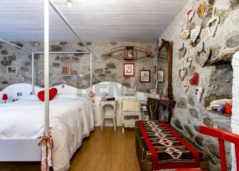 Camera / camera da letto - Casa indipendente via Ca' Vervio
 
4, Montagna in Valtellina - foto 13