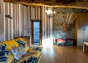 Soggiorno - Casa indipendente via Ca' Vervio
 
4, Montagna in Valtellina - foto 42