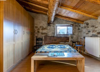 Camera / camera da letto - Casa indipendente via Ca' Vervio
 
4, Montagna in Valtellina - foto 44