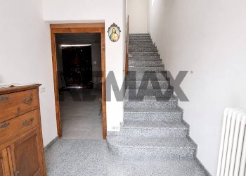 Scale - Independent house via Pospagliaro
 
7, Bosisio Parini - photo 4