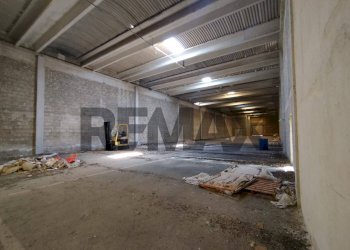Parcheggio - Capannone STRADA STATALE 114
48, Siracusa - foto 13