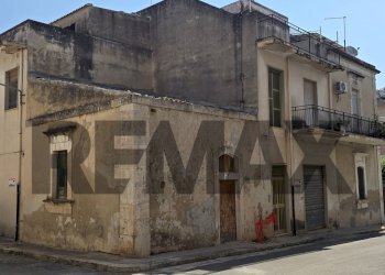 Edificio all\'aperto - Independent house Via Como
 
28, Rosolini - photo 3