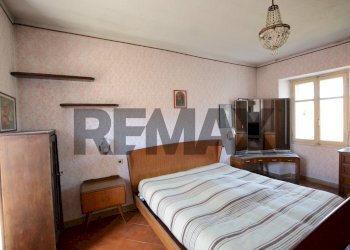 Camera / camera da letto - Apartment Borgata Barbei
 
4, Camerana - photo 29