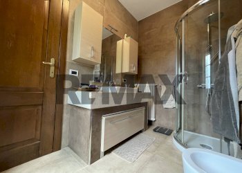 Bagno - Villa Via Castello
 
4, Scoppito - photo 25