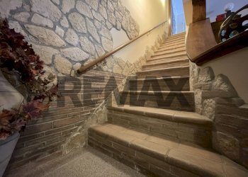 Scale - Villa Via Castello
 
4, Scoppito - photo 40