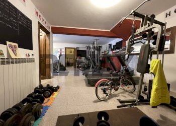Palestra - Villa Via Castello
 
4, Scoppito - photo 50