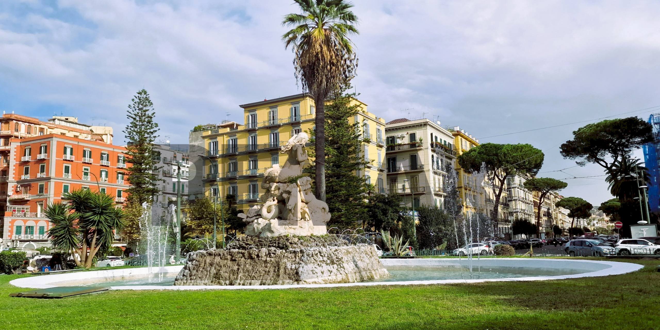 Edificio all\'aperto - Commercial Activity Via Caracciolo
 
100, Napoli - photo 1