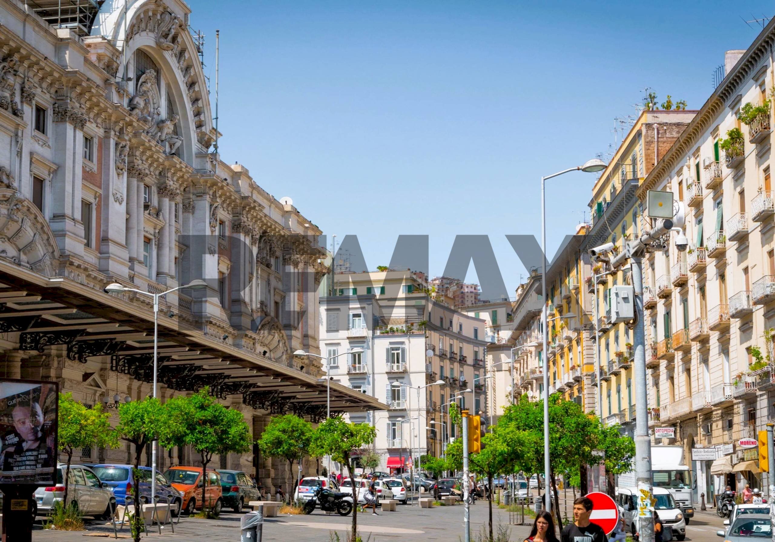 Edificio all\'aperto - Commercial Activity Via Caracciolo
100, Napoli - photo 3
