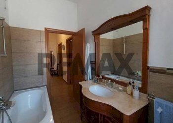 Bagno - Three-room apartment VIA SAN ROCCO
134, Giuliano Teatino - photo 9