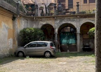 Edificio all\'aperto - Quadrilocale via Monte Rosa
 
21, Ghemme - foto 2