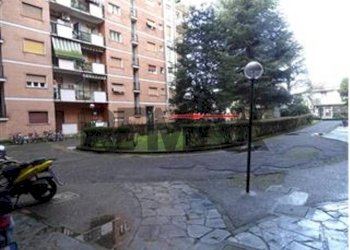 Edificio all\'aperto - Bilocale via Turati
 
23, Cerro Maggiore - foto 7
