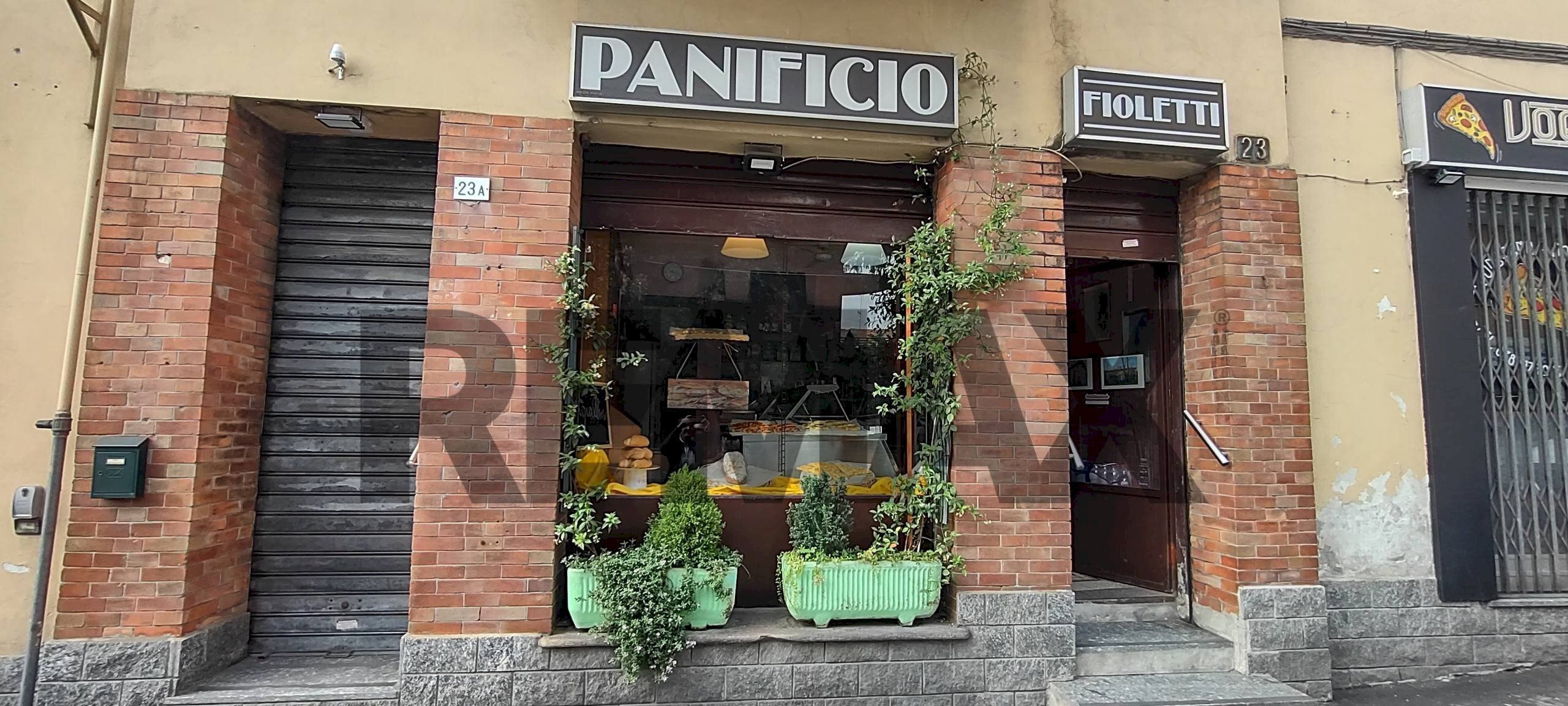 Edificio all\'aperto - Negozio san pietro in verzolo
 
23, Pavia - foto 1