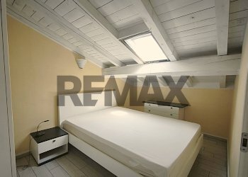 Camera / camera da letto - Attic Via Volturno
 
3, Pavia - photo 9
