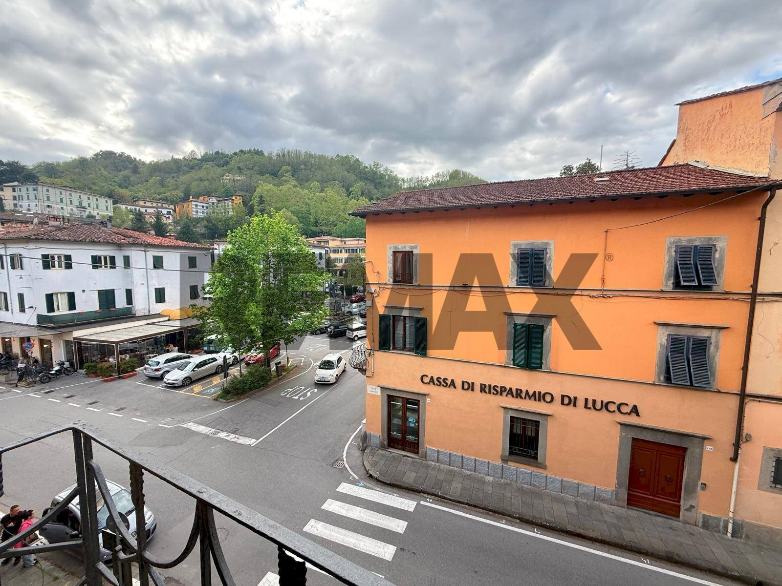 Edificio all\'aperto - Appartamento Via Umberto I Bagni di Lucca
 
snc, Bagni di Lucca - foto 1