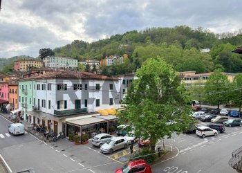 Edificio all\'aperto - Appartamento Via Umberto I Bagni di Lucca
 
snc, Bagni di Lucca - foto 2